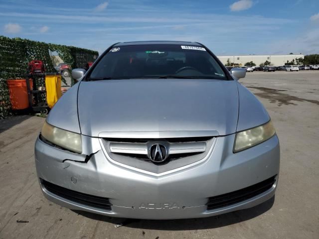 19UUA66246A077887 - 2006 ACURA 3.2TL SILVER photo 5