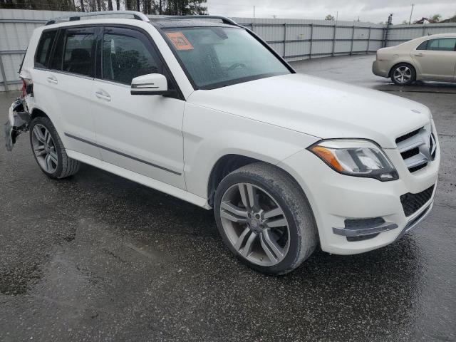 WDCGG5HB3EG334495 - 2014 MERCEDES-BENZ GLK 350 WHITE photo 4