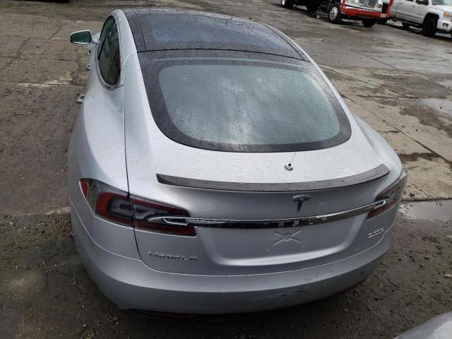 5YJSA1E45HF200781 - 2017 TESLA MODEL S Արծաթագույն լուսանկար 6