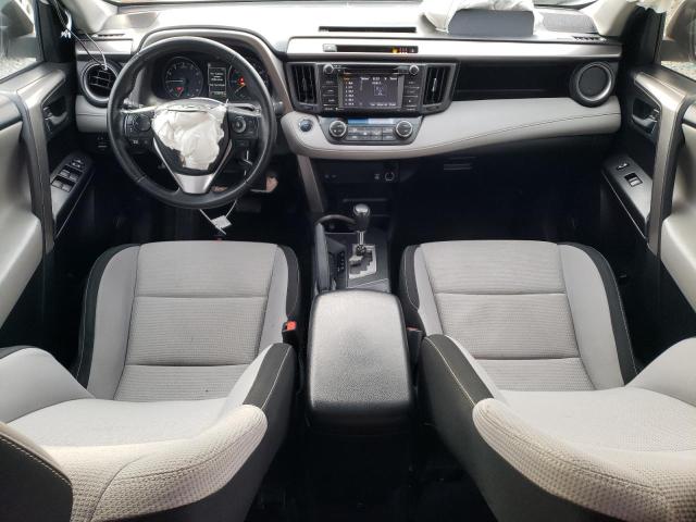 JTMRFREV2HJ172714 - 2017 TOYOTA RAV4 XLE WHITE photo 8