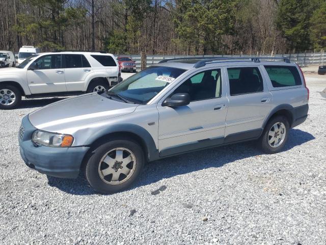 2003 VOLVO XC70, 