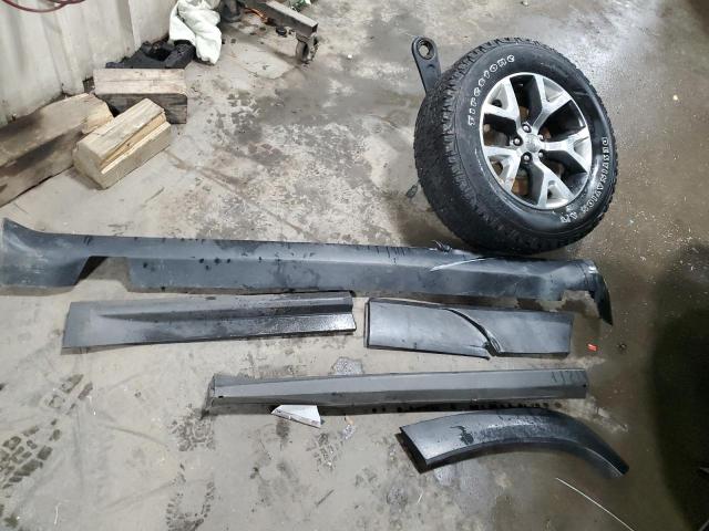 1C4PJMBS6FW786085 - 2015 JEEP CHEROKEE TRAILHAWK GRAY photo 12