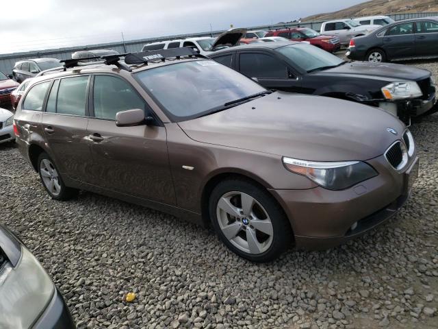 WBANN73556CN03289 - 2006 BMW 530 XIT BROWN photo 4