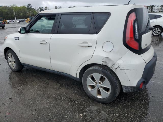 KNDJN2A26G7287704 - 2016 KIA SOUL WHITE photo 2