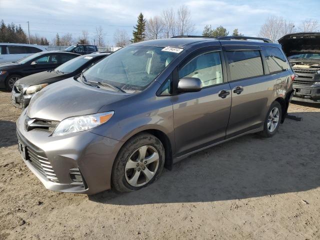 2019 TOYOTA SIENNA, 