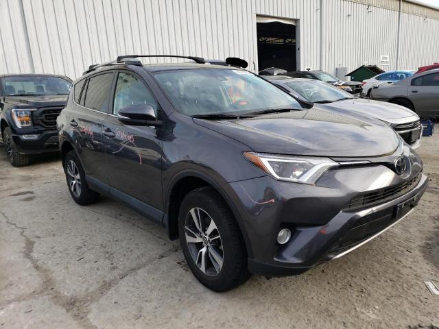 2T3WFREV5JW435241 - 2018 TOYOTA RAV4 ADVENTURE GRAY photo 4