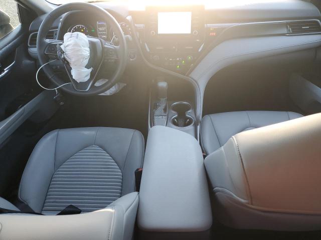 4T1T11AK5RU842706 - 2024 TOYOTA CAMRY SE NIGHT SHADE WHITE photo 8