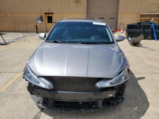 KMHD84LF2LU000981 - 2020 HYUNDAI ELANTRA SEL GRAY photo 5