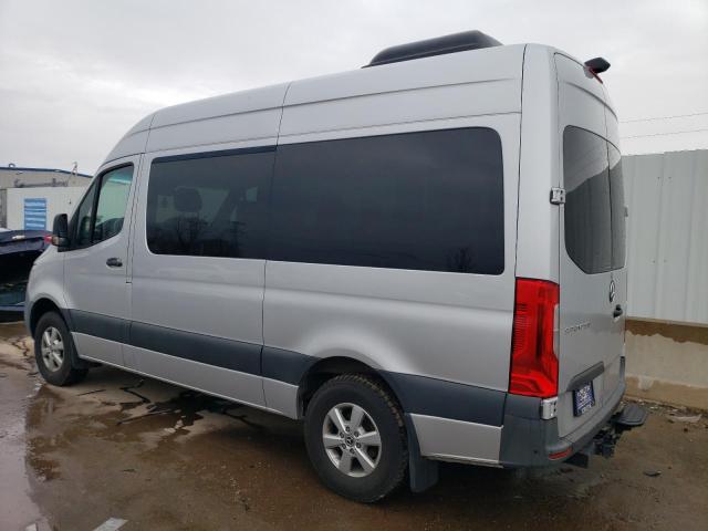 WDZPF0ED5KT008685 - 2019 MERCEDES-BENZ SPRINTER 2500/3500 SILVER photo 2