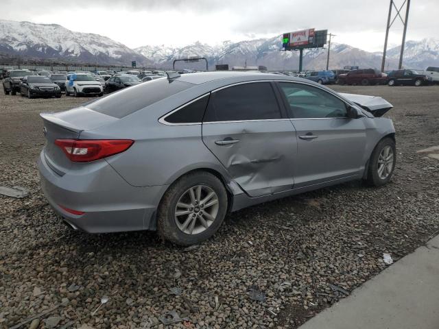 5NPE24AF5FH209403 - 2015 HYUNDAI SONATA SE GRAY photo 3