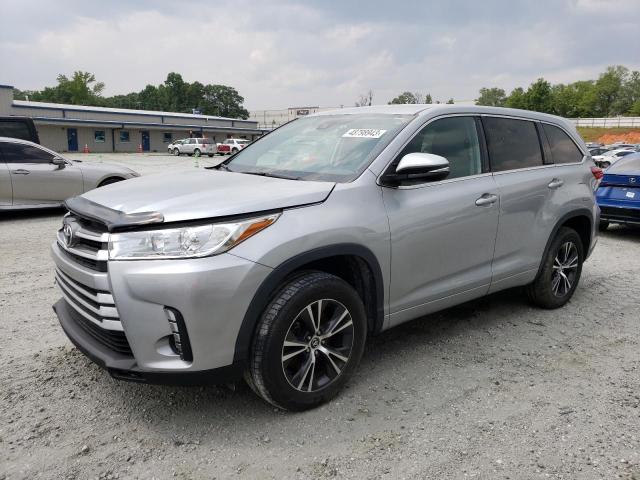 5TDZARFH8JS033025 - 2018 TOYOTA HIGHLANDER LE SILVER photo 1