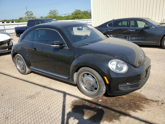 3VWJP7ATXCM628471 - 2012 VOLKSWAGEN BEETLE BLACK photo 4