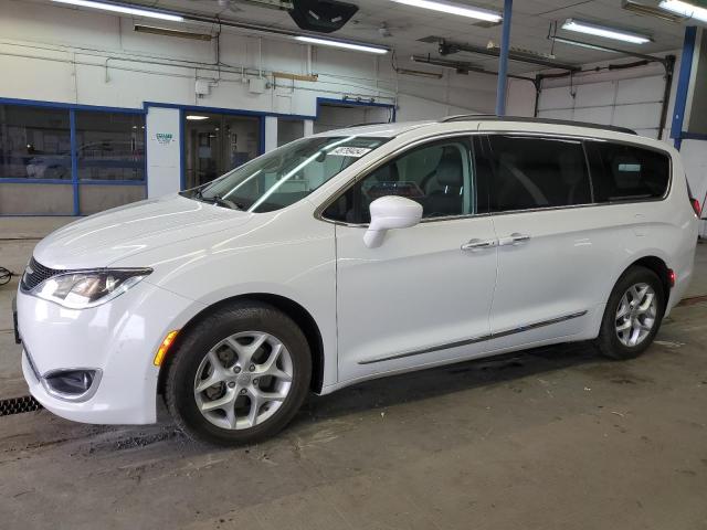 2C4RC1BG0HR668459 - 2017 CHRYSLER PACIFICA TOURING L WHITE photo 1