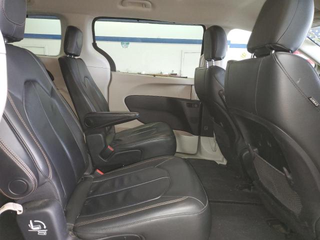 2C4RC1BG0HR668459 - 2017 CHRYSLER PACIFICA TOURING L WHITE photo 11