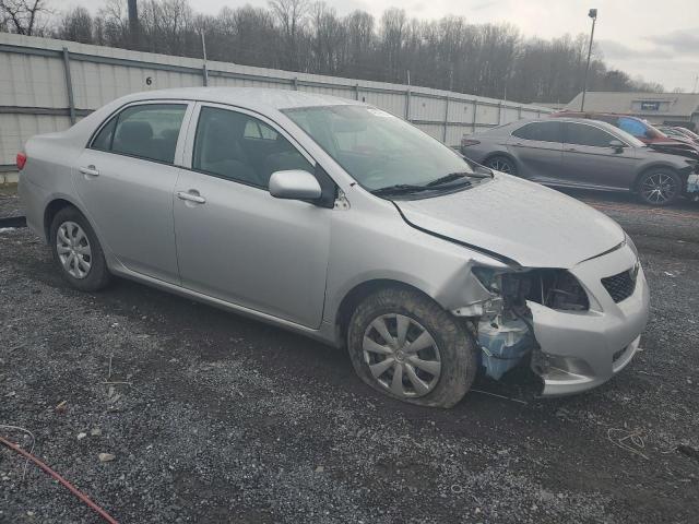 JTDBL40EX99041876 - 2009 TOYOTA COROLLA BASE SILVER photo 4