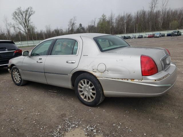 1LNHM81W06Y602749 - 2006 LINCOLN TOWN CAR SIGNATURE SILVER photo 2