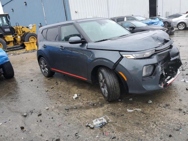 KNDJ63AU4L7026585 - 2020 KIA SOUL GT LINE SILVER photo 4