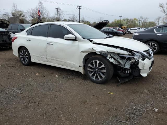 1N4AL3AP0GC294443 - 2016 NISSAN ALTIMA 2.5 WHITE photo 4