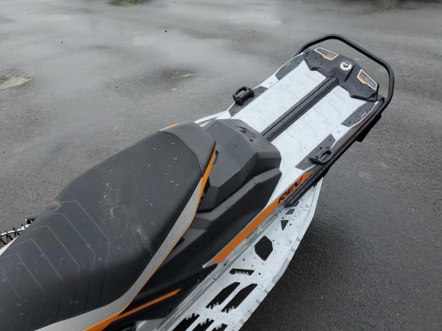 2BPSUMKL5KV000121 - 2019 SKI DOO RENEGADE ORANGE photo 6