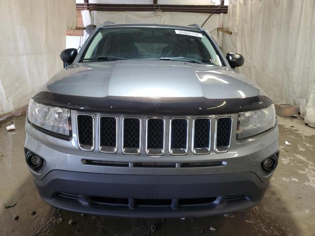 1C4NJDBBXED574565 - 2014 JEEP COMPASS SPORT GRAY photo 5