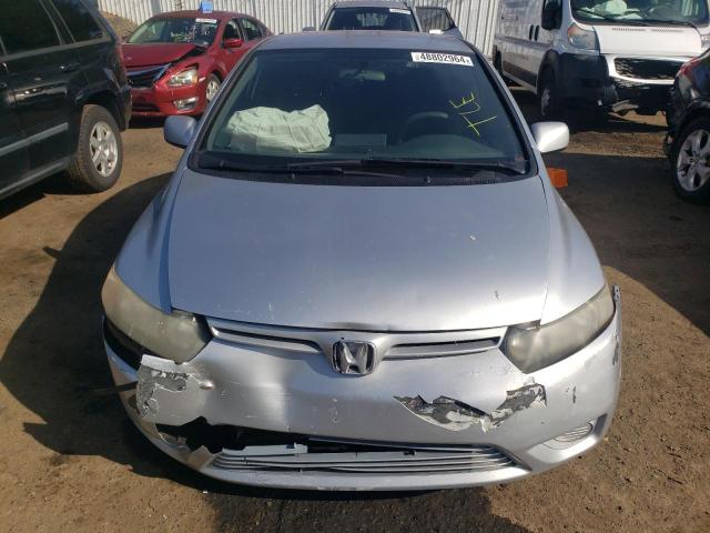 2HGFG12698H503189 - 2008 HONDA CIVIC LX SILVER photo 5