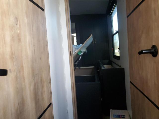 4YDT0BR22NB451808 - 2022 KEYSTONE OUTBACK WHITE photo 5