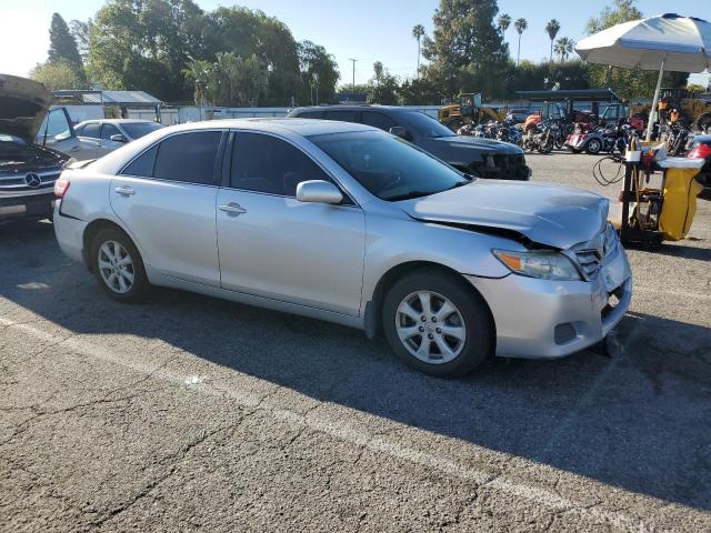 4T1BF3EK7BU228796 - 2011 TOYOTA CAMRY BASE SILVER photo 4