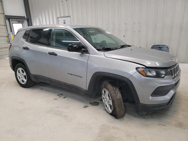 3C4NJDAB7NT214049 - 2022 JEEP COMPASS SPORT SILVER photo 4