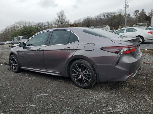 4T1T11BK3RU125395 - 2024 TOYOTA CAMRY SE NIGHT SHADE GRAY photo 2