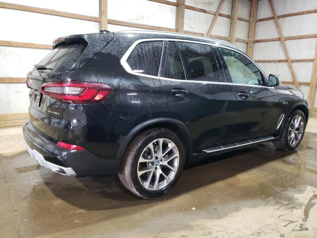 5UXTA6C07P9P72038 - 2023 BMW X5 XDRIVE45E BLACK photo 3