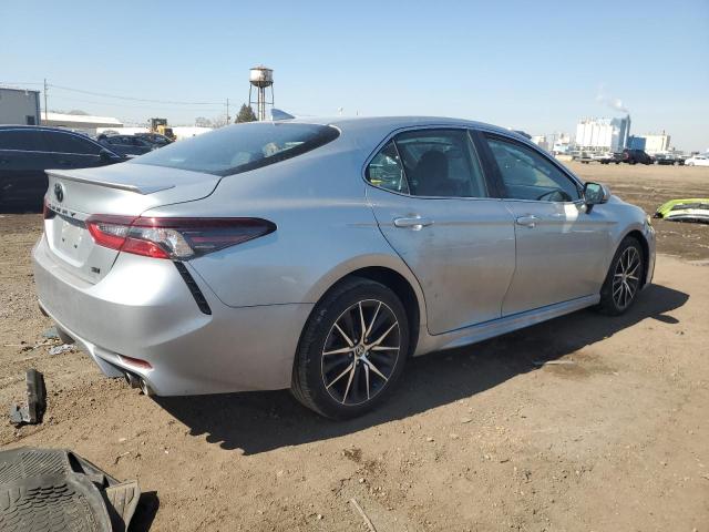 4T1G11AK6RU200125 - 2024 TOYOTA CAMRY SE NIGHT SHADE SILVER photo 3