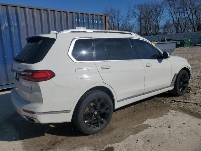 5UXCW2C08M9H19597 - 2021 BMW X7 XDRIVE40I WHITE photo 3