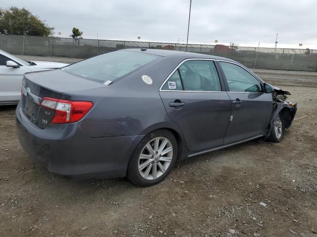 4T1BD1FK5EU107892 - 2014 TOYOTA CAMRY HYBRID GRAY photo 3