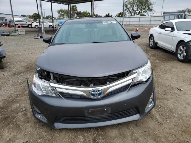 4T1BD1FK5EU107892 - 2014 TOYOTA CAMRY HYBRID GRAY photo 5