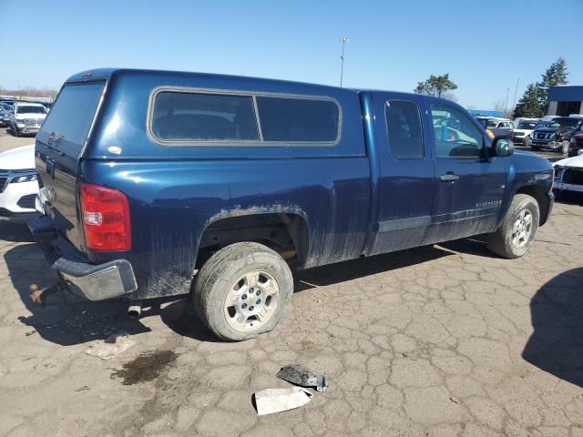 2GCEC19J371708787 - 2007 CHEVROLET SILVERADO C1500 BLUE photo 3