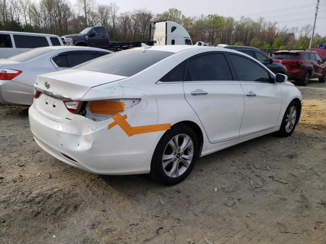 5NPEC4AC5BH081838 - 2011 HYUNDAI SONATA SE WHITE photo 3