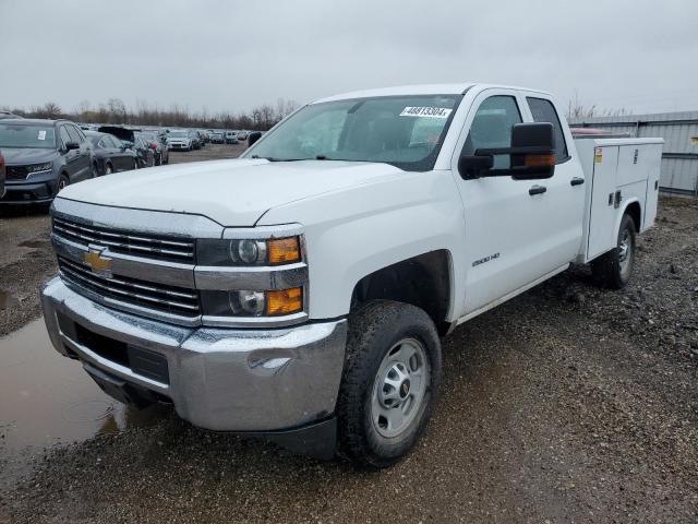 1GB2KUEG4JZ131420 - 2018 CHEVROLET SILVERADO K2500 HEAVY DUTY WHITE photo 2