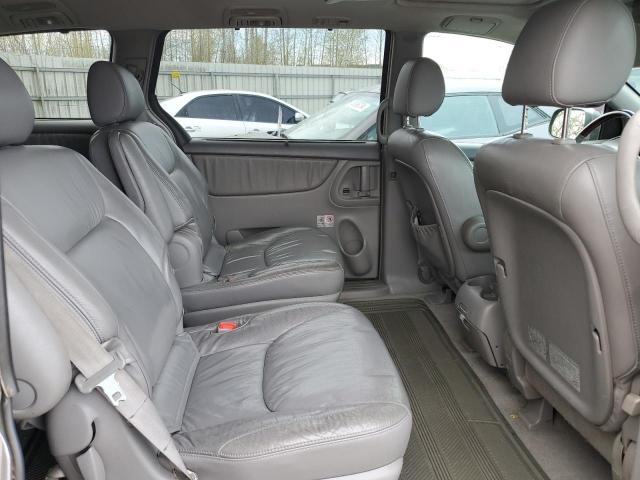 5TDZA22C54S076601 - 2004 TOYOTA SIENNA XLE GRAY photo 11