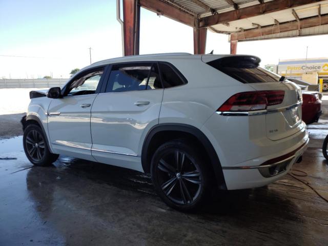 1V2PE2CA4MC219711 - 2021 VOLKSWAGEN ATLAS CROS SE WHITE photo 2