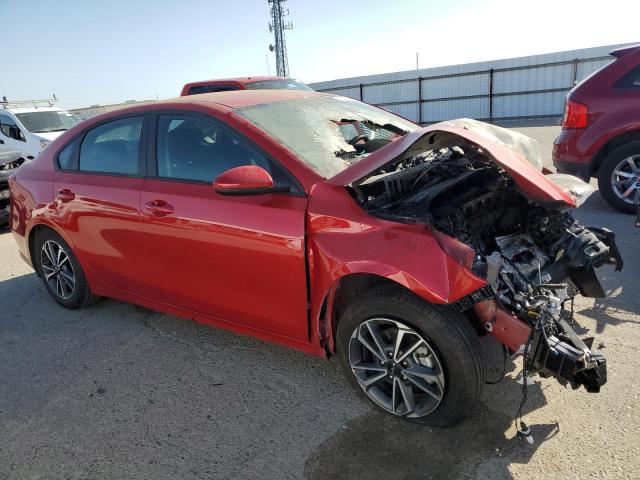 3KPF24AD7PE554084 - 2023 KIA FORTE LX RED photo 4