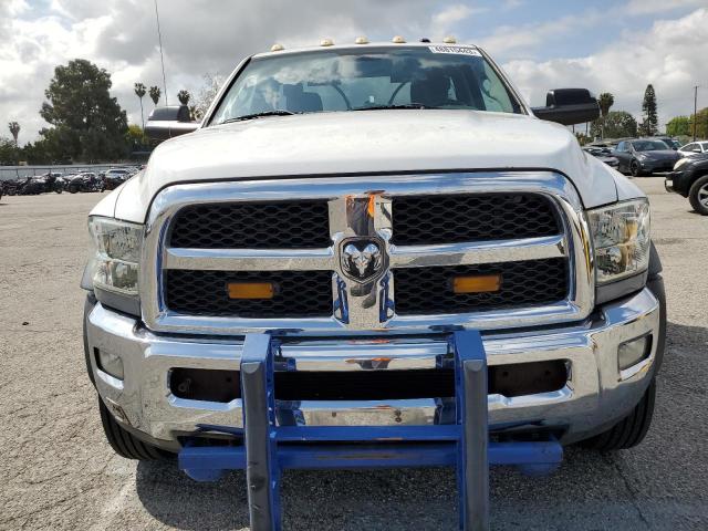 3C7WRKAL8EG208931 - 2014 RAM 4500 WHITE photo 5