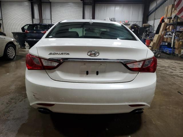 5NPEC4AC7BH203213 - 2011 HYUNDAI SONATA SE WHITE photo 6