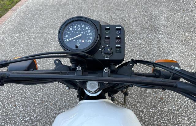 WB1047806J6152393 - 1988 BMW R100 GS WHITE photo 6