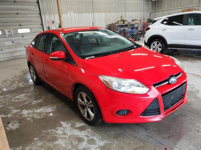 1FADP3F23EL134598 - 2014 FORD FOCUS SE RED photo 4