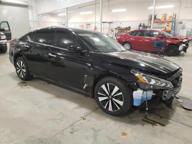 1N4BL4DW2LC258518 - 2020 NISSAN ALTIMA SV BLACK photo 4