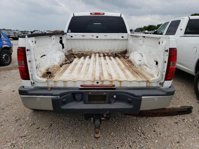 1GC4K0C84BF265128 - 2011 CHEVROLET SILVERADO K3500 LT WHITE photo 6