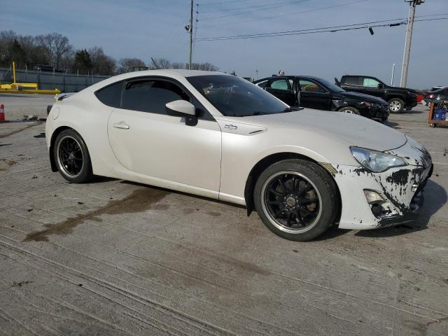JF1ZNAA10D1726582 - 2013 TOYOTA SCION FR-S თეთრი ფოტო 4