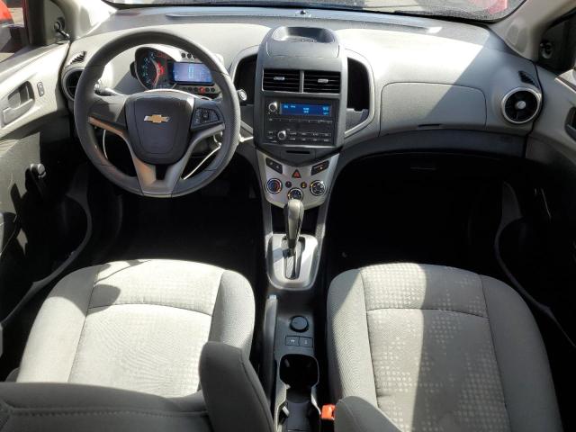 1G1JA5SH2F4200261 - 2015 CHEVROLET SONIC LS RED photo 8