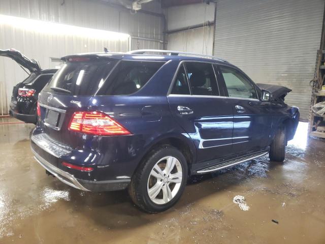 4JGDA5HB3FA613259 - 2015 MERCEDES-BENZ ML 350 4MATIC BLUE photo 3