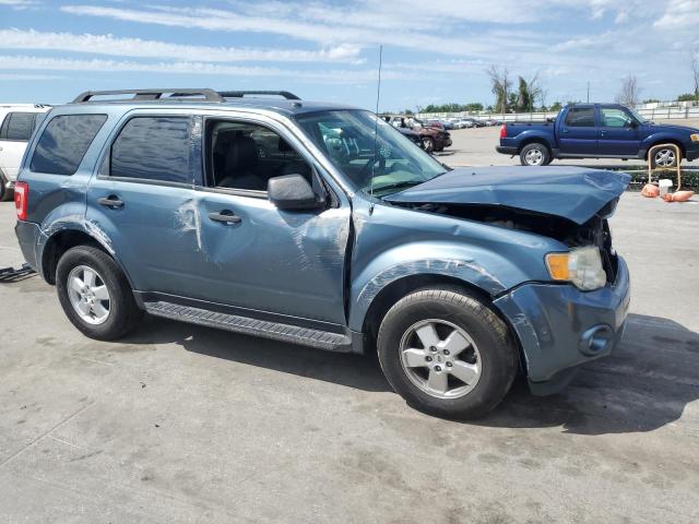 1FMCU0DG0BKB63677 - 2011 FORD ESCAPE XLT BLUE photo 4